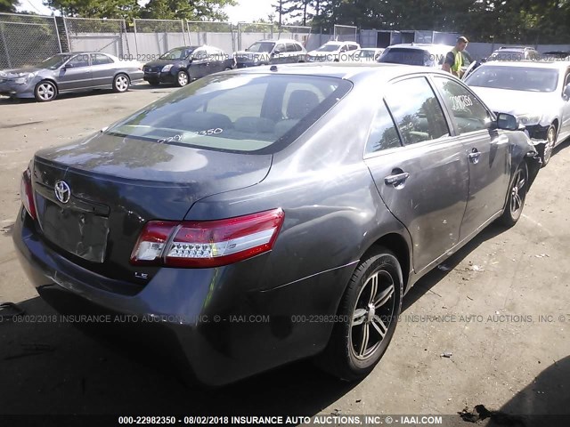 4T1BF3EK8AU073271 - 2010 TOYOTA CAMRY SE/LE/XLE 灰色 照片 4