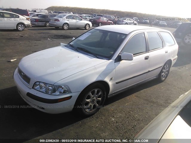 YV1VW29541F647136 - 2001 VOLVO V40 1.9T WHITE photo 2