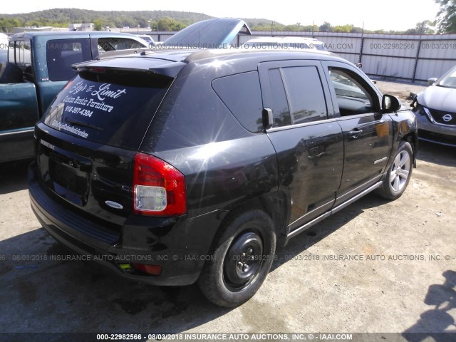 1C4NJCEA8CD602566 - 2012 JEEP COMPASS LATITUDE Qara foto 4