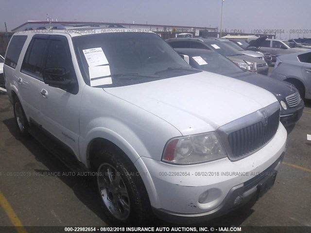 5LMFU28R34LJ24547 - 2004 LINCOLN NAVIGATOR Beyaz fotoğraf 1