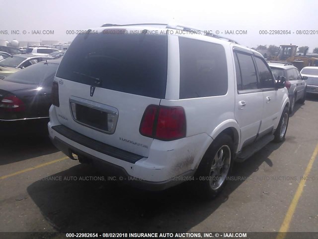 5LMFU28R34LJ24547 - 2004 LINCOLN NAVIGATOR Beyaz fotoğraf 4