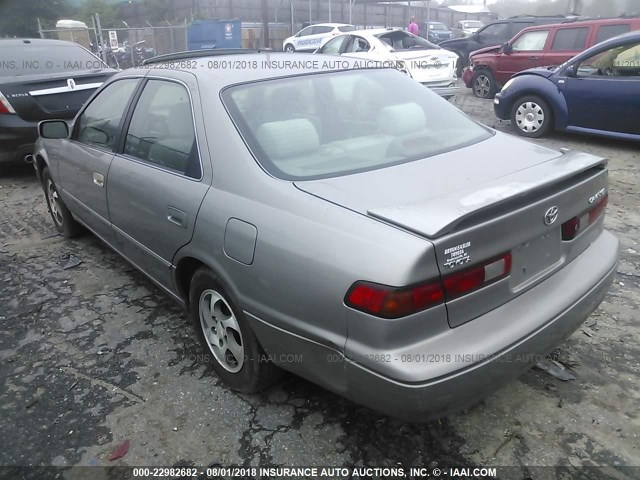 4T1BG22KXXU548021 - 1999 TOYOTA CAMRY CE/LE/XLE 灰色 照片 3