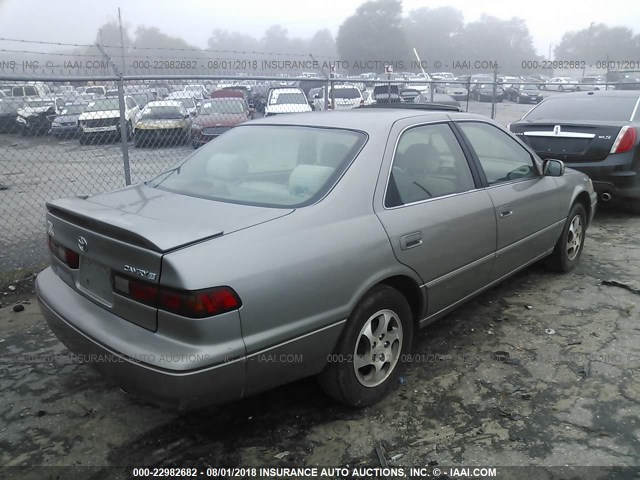 4T1BG22KXXU548021 - 1999 TOYOTA CAMRY CE/LE/XLE 灰色 照片 4