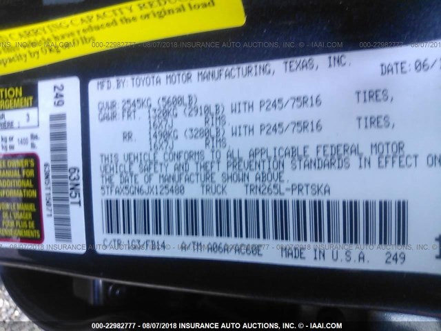 5TFAX5GN6JX125480 - 2018 TOYOTA Tacoma DOUBLE CAB/SR/SR5 GRAY photo 9