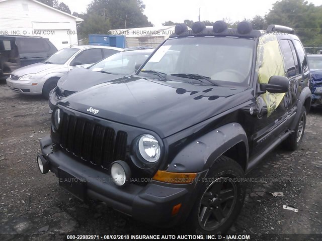 1J4GL38K86W119766 - 2006 JEEP LIBERTY RENEGADE BLACK photo 2