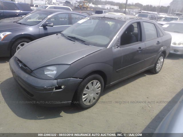 1FAHP34324W188310 - 2004 FORD FOCUS SE COMFORT/SE SPORT GRAY photo 2