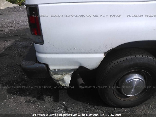 1FTNE24WX4HB30246 - 2004 FORD ECONOLINE E250 VAN WHITE photo 6