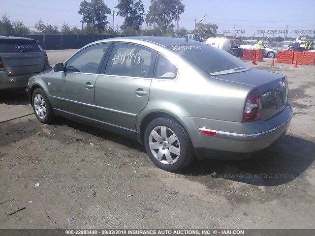 WVWRH63B23P105103 - 2003 VOLKSWAGEN PASSAT GLX GREEN photo 3