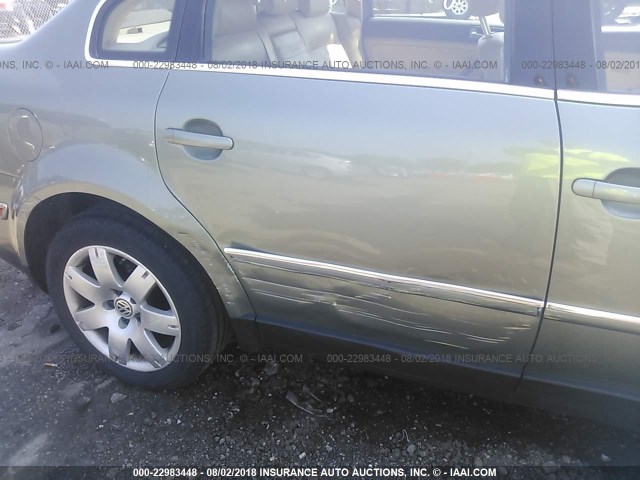 WVWRH63B23P105103 - 2003 VOLKSWAGEN PASSAT GLX GREEN photo 6