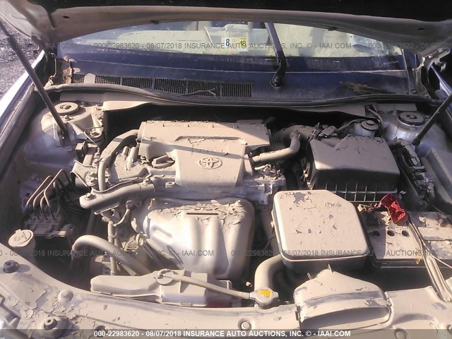 4T1BF1FK7DU656406 - 2013 TOYOTA CAMRY L/SE/LE/XLE ვერცხლისფერი ფოტო 10