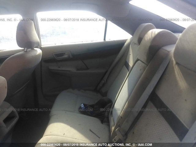 4T1BF1FK7DU656406 - 2013 TOYOTA CAMRY L/SE/LE/XLE ვერცხლისფერი ფოტო 8