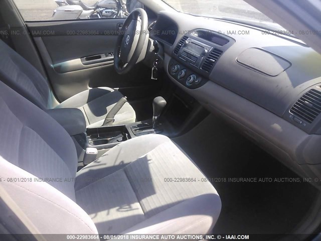 4T1BE32K35U960631 - 2005 TOYOTA CAMRY LE/XLE/SE Boz foto 5
