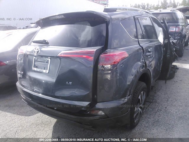 2T3ZFREVXJW477420 - 2018 TOYOTA RAV4 LE GRAY photo 4