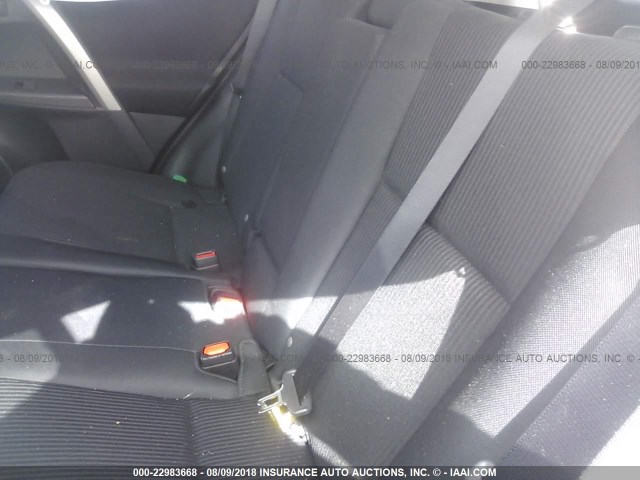 2T3ZFREVXJW477420 - 2018 TOYOTA RAV4 LE GRAY photo 8