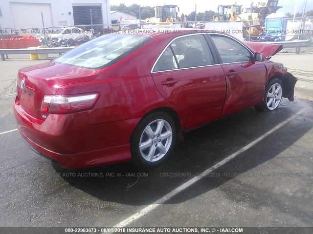 4T1BE46K77U103506 - 2007 TOYOTA CAMRY NEW GENERAT CE/LE/XLE/SE RED photo 4