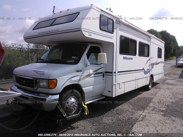 1FDXE45S13HB30467 - 2003 FORD ECONOLINE E450 SUPER DUTY CUTWY VAN WHITE photo 2