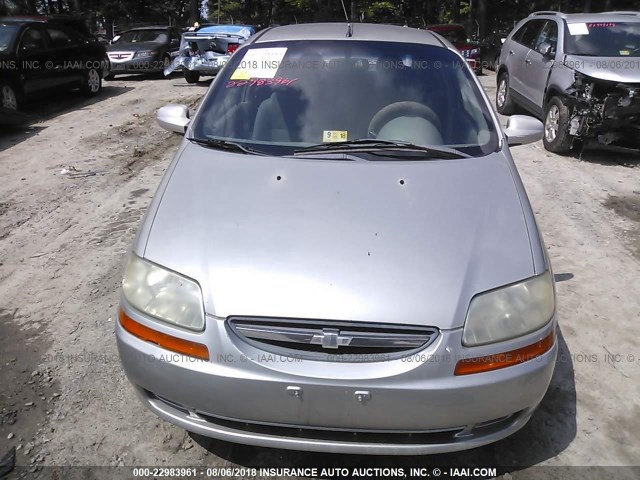 KL1TD52684B116256 - 2004 CHEVROLET AVEO SILVER photo 6