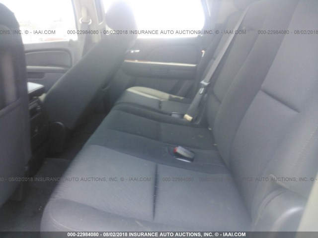 1GNSCAE03CR267154 - 2012 CHEVROLET TAHOE C1500  LS WHITE photo 8