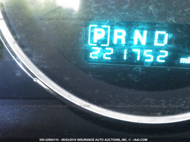 1J8HG48K96C104501 - 2006 JEEP COMMANDER GRAY photo 7