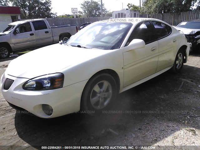2G2WP552771120443 - 2007 PONTIAC GRAND PRIX WHITE photo 2