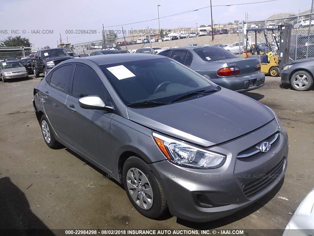 KMHCT4AE5HU365635 - 2017 HYUNDAI ACCENT SE GRAY photo 1