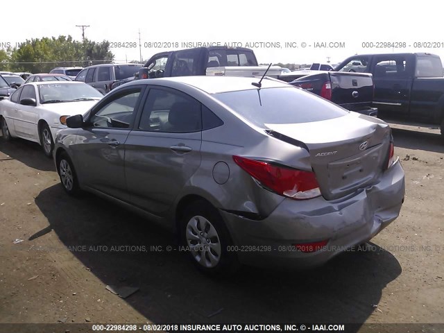 KMHCT4AE5HU365635 - 2017 HYUNDAI ACCENT SE GRAY photo 3