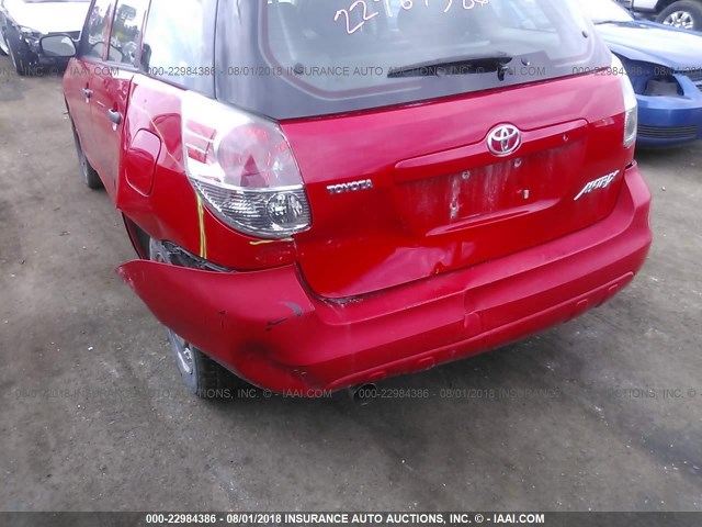 2T1KR32E08C702393 - 2008 TOYOTA COROLLA MATRIX XR RED photo 6