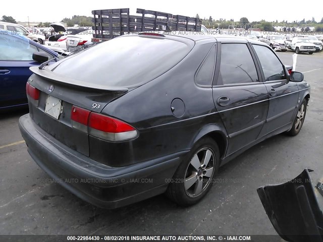 YS3DF58K822006731 - 2002 SAAB 9-3 SE BLACK photo 4