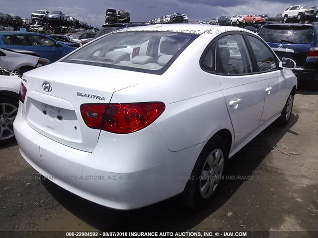 KMHDU46D69U589807 - 2009 HYUNDAI ELANTRA GLS/SE WHITE photo 4