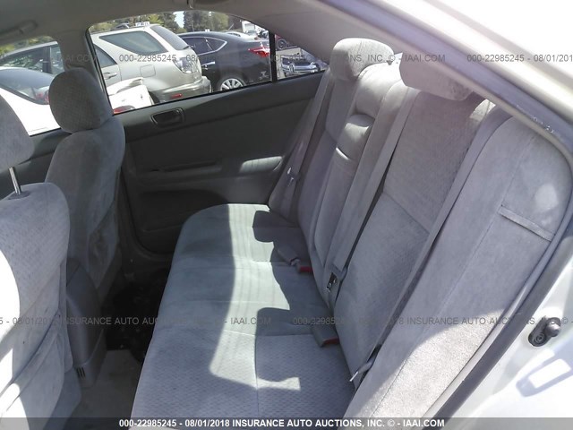 4T1BE32KX4U914549 - 2004 TOYOTA CAMRY LE/XLE/SE SILVER photo 8