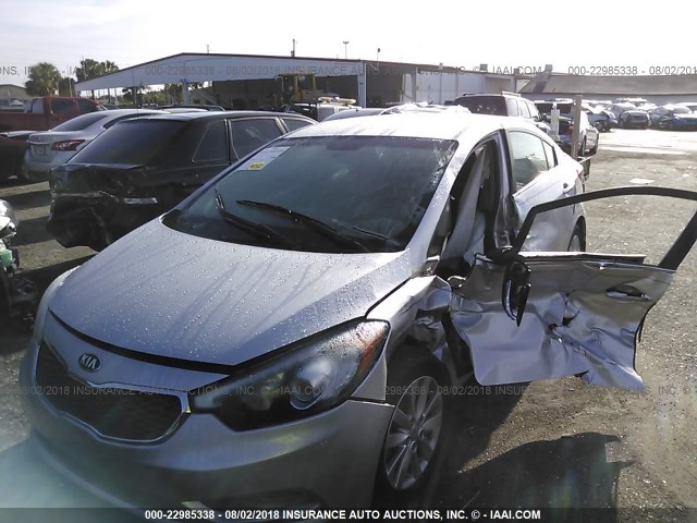KNAFX4A84F5308332 - 2015 KIA FORTE EX SILVER photo 6
