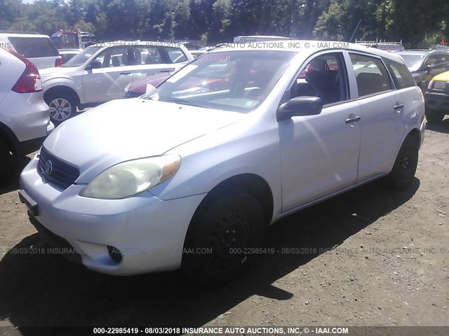 2T1LR32E26C561120 - 2006 TOYOTA COROLLA MATRIX XR SILVER photo 2