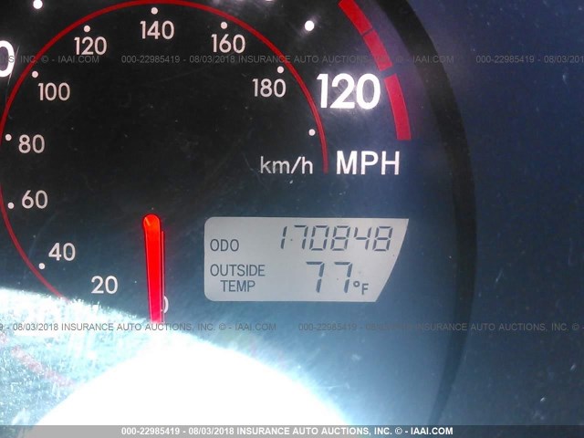 2T1LR32E26C561120 - 2006 TOYOTA COROLLA MATRIX XR SILVER photo 7