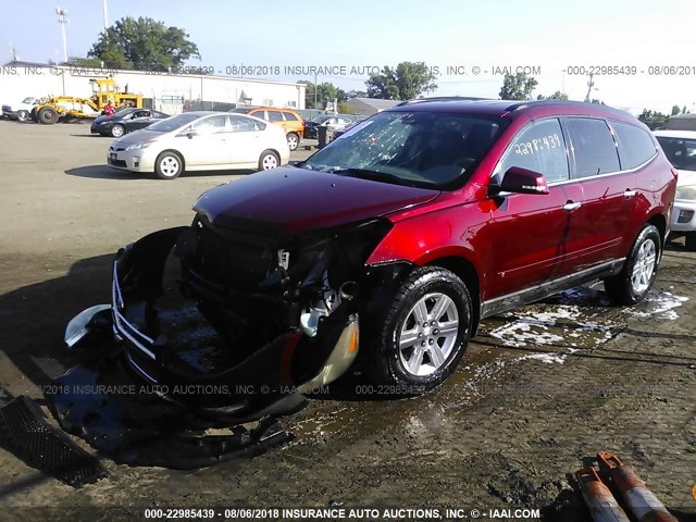 1GNLRFED5AS141872 - 2010 CHEVROLET TRAVERSE LT RED photo 2