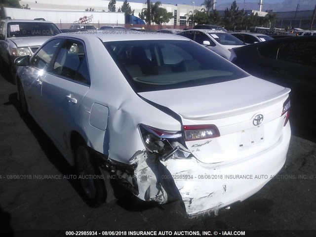 4T1BF1FK3EU349784 - 2014 TOYOTA CAMRY L/SE/LE/XLE თეთრი ფოტო 3