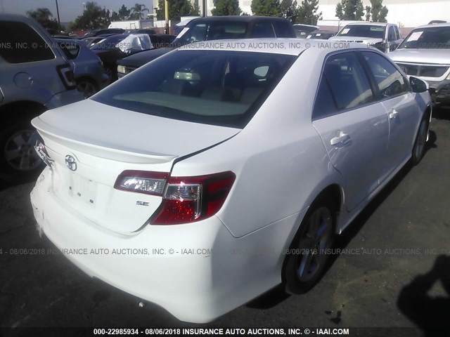 4T1BF1FK3EU349784 - 2014 TOYOTA CAMRY L/SE/LE/XLE თეთრი ფოტო 4