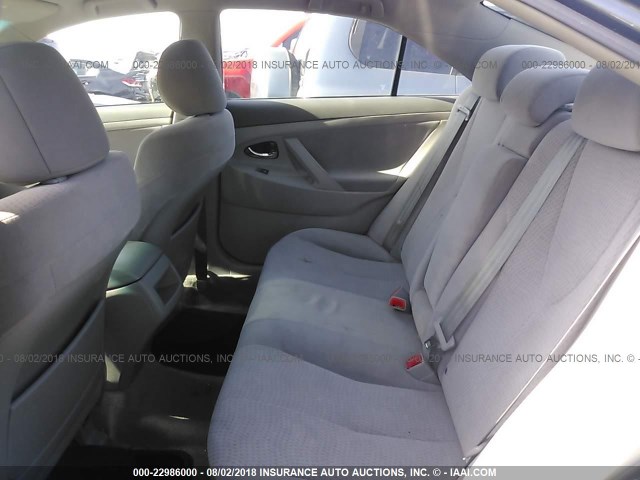 4T4BF3EK2BR170490 - 2011 TOYOTA CAMRY SE/LE/XLE ნაცრისფერი ფოტო 8