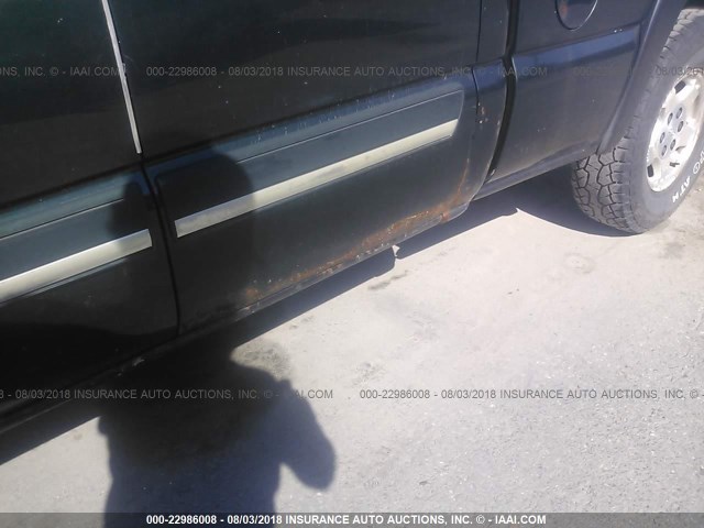 1GCEK19T13E236487 - 2003 CHEVROLET SILVERADO K1500 绿色 照片 6