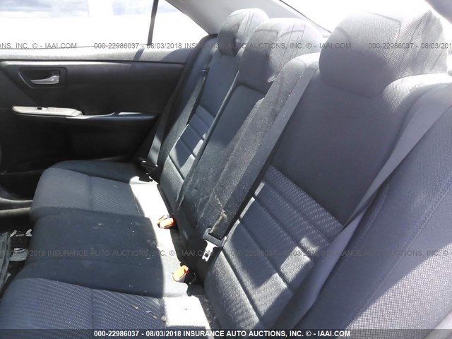 4T4BF1FK0GR552026 - 2016 TOYOTA CAMRY LE/XLE/SE/XSE 灰色 照片 8