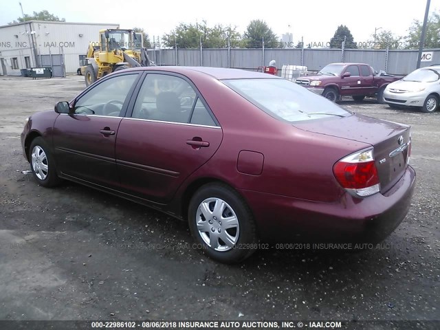 4T1BE32K05U415129 - 2005 TOYOTA CAMRY LE/XLE/SE Qırmızı foto 3