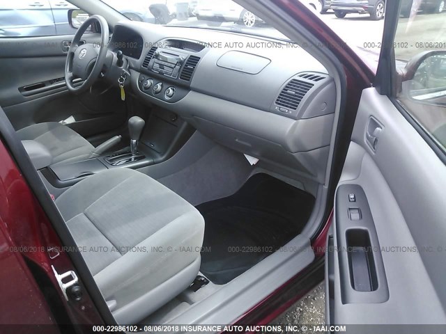 4T1BE32K05U415129 - 2005 TOYOTA CAMRY LE/XLE/SE Qırmızı foto 5