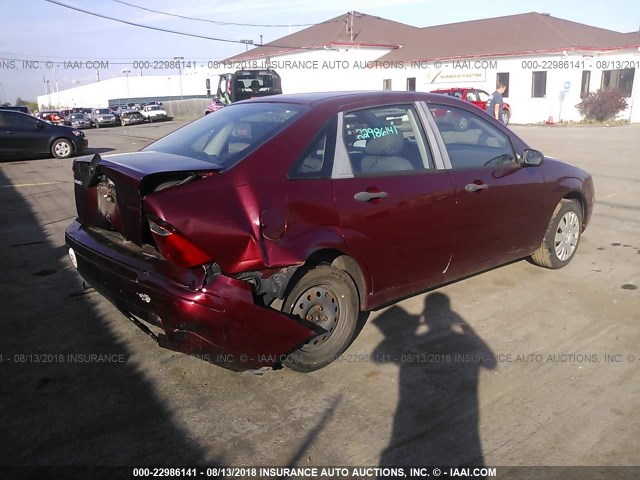 1FAFP34N67W194334 - 2007 FORD FOCUS ZX4/S/SE/SES წითელი ფოტო 4