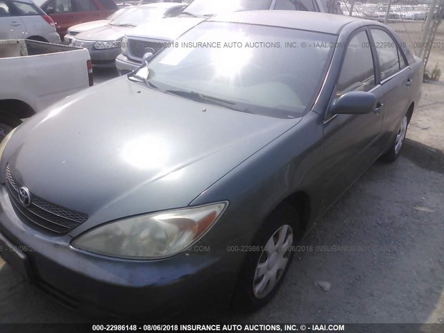 JTDBE32K820058662 - 2002 TOYOTA CAMRY LE/XLE/SE Yaşıl foto 2