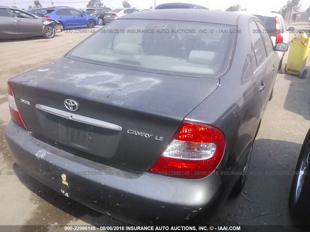 JTDBE32K820058662 - 2002 TOYOTA CAMRY LE/XLE/SE Yaşıl foto 4