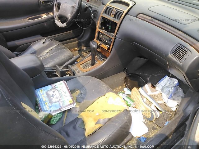 2T1FF28P91C465809 - 2001 TOYOTA CAMRY SOLARA SE/SLE SILVER photo 5