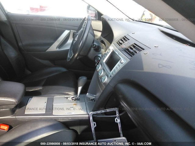 4T1BK46K57U514122 - 2007 TOYOTA CAMRY NEW GENERAT LE/XLE/SE GRAY photo 5