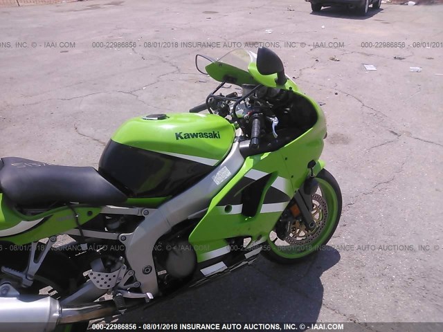 JKAZX4J122A051301 - 2002 KAWASAKI ZX600 J1 GREEN photo 5