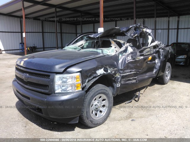 3GCPKREA7BG153648 - 2011 CHEVROLET SILVERADO K1500 LS GRAY photo 6