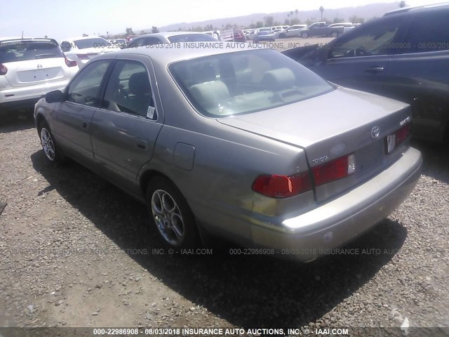 4T1BG22K4YU687188 - 2000 TOYOTA CAMRY CE/LE/XLE 灰色 照片 3