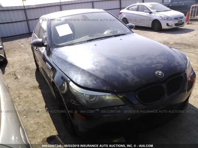 WBSNB93588CX09872 - 2008 BMW M5 BLACK photo 1